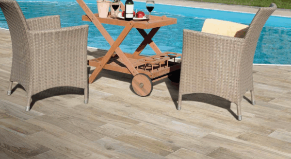 Hard Cream 15x60 – Gres porcellanato effetto legno per esterni
